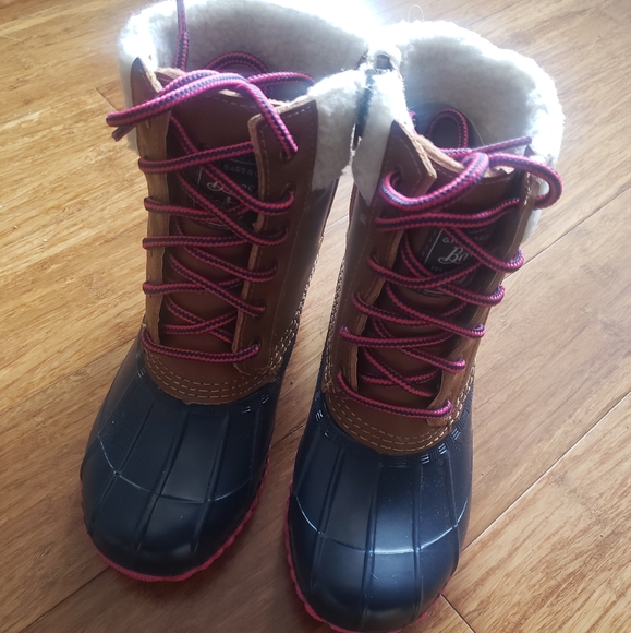 G.H Bass Girls Duck Boots - Picture 1 of 6